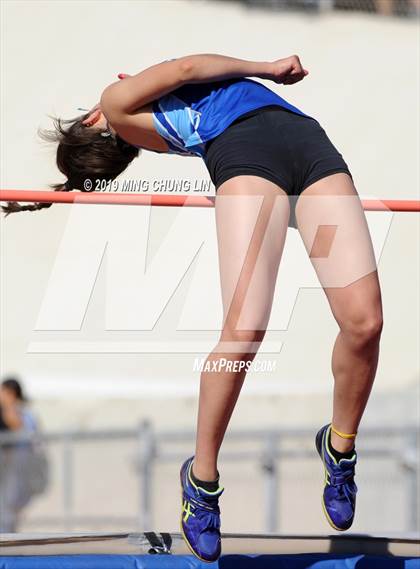 Thumbnail 2 in 50th Asics Laguna Beach Trophy Invitational (High Jump) photogallery.