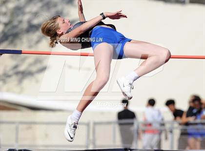 Thumbnail 1 in 50th Asics Laguna Beach Trophy Invitational (High Jump) photogallery.
