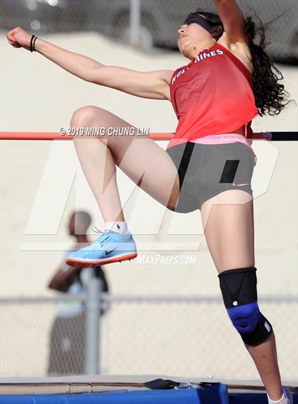 Thumbnail 1 in 50th Asics Laguna Beach Trophy Invitational (High Jump) photogallery.