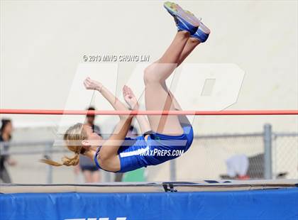 Thumbnail 2 in 50th Asics Laguna Beach Trophy Invitational (High Jump) photogallery.