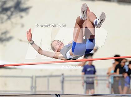 Thumbnail 1 in 50th Asics Laguna Beach Trophy Invitational (High Jump) photogallery.