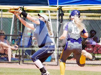 Thumbnail 3 in Chattanooga Central vs Soddy Daisy photogallery.