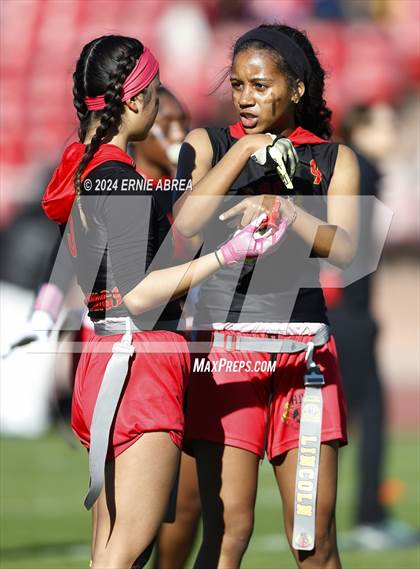 Thumbnail 3 in Lincoln vs Lowell (CIF SFS GFF Final) photogallery.
