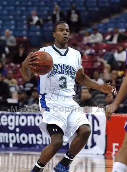 Thumbnail 1 in Sacramento vs. Sacred Heart Cathedral (CIF NorCal D3 Final) photogallery.