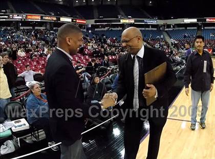 Thumbnail 3 in Sacramento vs. Sacred Heart Cathedral (CIF NorCal D3 Final) photogallery.