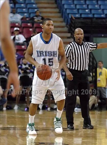 Thumbnail 2 in Sacramento vs. Sacred Heart Cathedral (CIF NorCal D3 Final) photogallery.