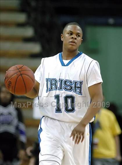 Thumbnail 3 in Sacramento vs. Sacred Heart Cathedral (CIF NorCal D3 Final) photogallery.