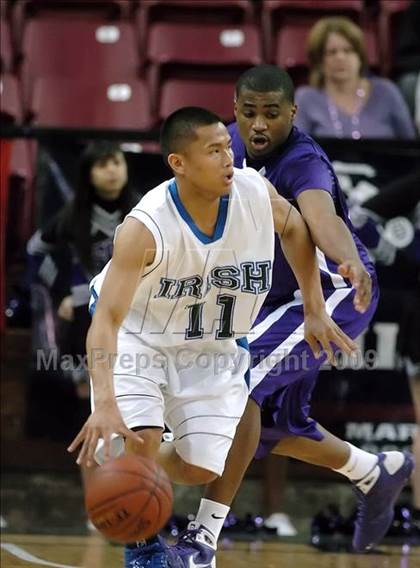 Thumbnail 3 in Sacramento vs. Sacred Heart Cathedral (CIF NorCal D3 Final) photogallery.