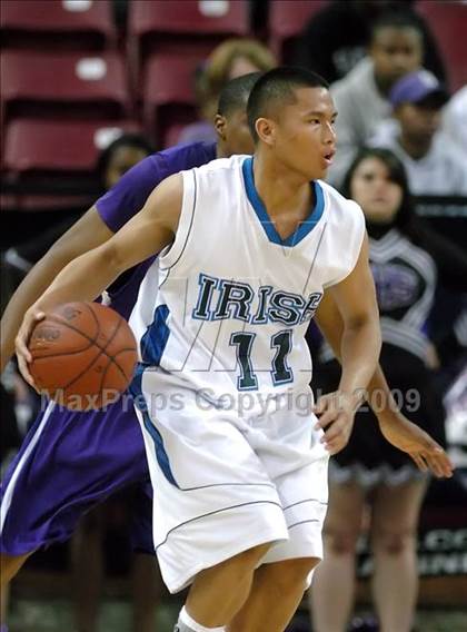 Thumbnail 1 in Sacramento vs. Sacred Heart Cathedral (CIF NorCal D3 Final) photogallery.