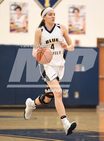 Thumbnail 2 in Hudson @ Tallmadge photogallery.