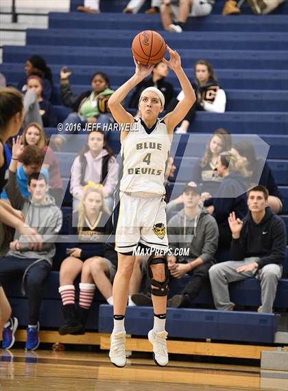 Thumbnail 3 in Hudson @ Tallmadge photogallery.