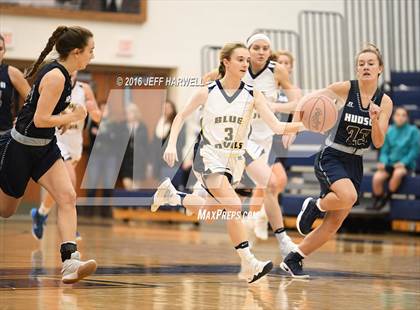 Thumbnail 3 in Hudson @ Tallmadge photogallery.