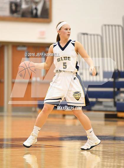 Thumbnail 2 in Hudson @ Tallmadge photogallery.