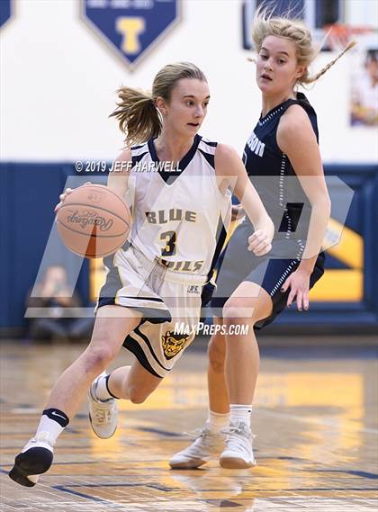 Thumbnail 2 in Hudson @ Tallmadge photogallery.