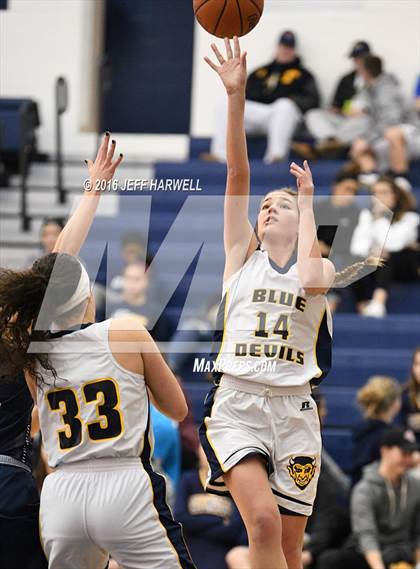Thumbnail 1 in Hudson @ Tallmadge photogallery.