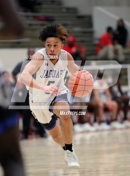 Thumbnail 1 in Morton Ranch vs. Mansfield Summit (McDonald's Texas Invitational) photogallery.