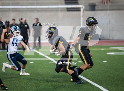 Thumbnail 3 in Camarillo @ Ventura photogallery.