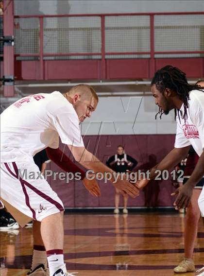 Thumbnail 1 in Maryville vs. Alcoa photogallery.