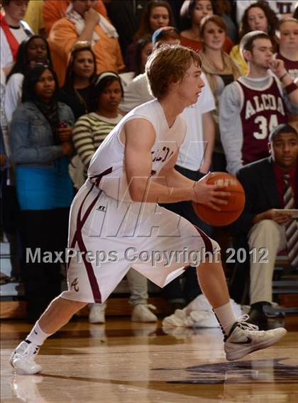 Thumbnail 3 in Maryville vs. Alcoa photogallery.