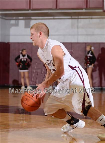 Thumbnail 1 in Maryville vs. Alcoa photogallery.