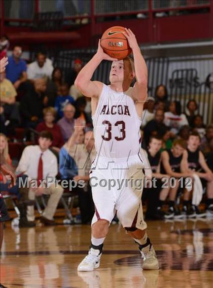 Thumbnail 3 in Maryville vs. Alcoa photogallery.