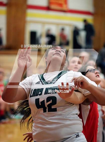 Thumbnail 1 in Hug vs. Truckee photogallery.