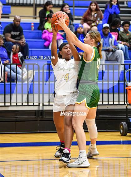 Thumbnail 1 in Rockdale vs Lexington photogallery.