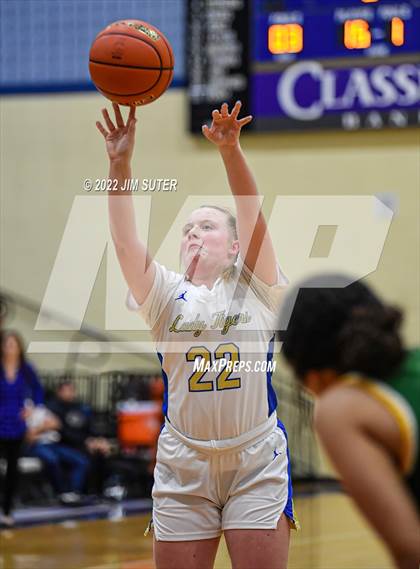 Thumbnail 1 in Rockdale vs Lexington photogallery.