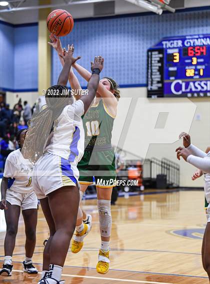 Thumbnail 1 in Rockdale vs Lexington photogallery.