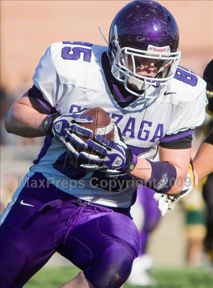 Thumbnail 2 in Gonzaga @ Archbishop Carroll photogallery.