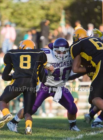 Thumbnail 1 in Gonzaga @ Archbishop Carroll photogallery.