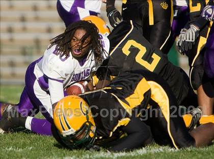 Thumbnail 2 in Gonzaga @ Archbishop Carroll photogallery.