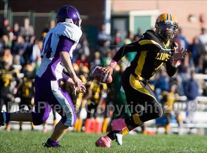 Thumbnail 3 in Gonzaga @ Archbishop Carroll photogallery.