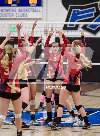 Thumbnail 2 in Ponderosa @ Highlands Ranch photogallery.