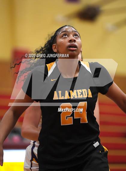 Thumbnail 3 in Alameda vs. Ukiah photogallery.
