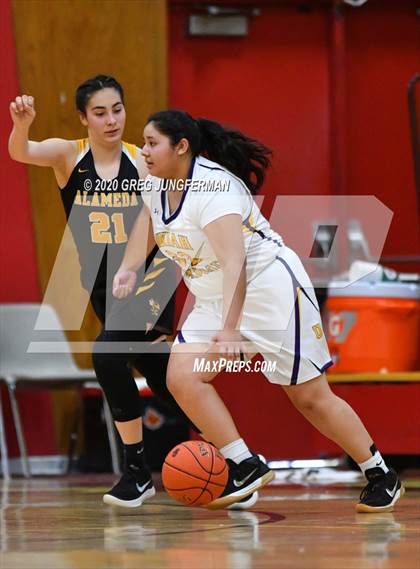 Thumbnail 2 in Alameda vs. Ukiah photogallery.