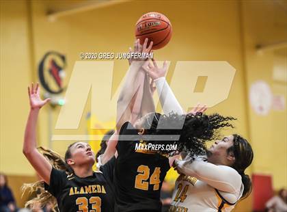 Thumbnail 2 in Alameda vs. Ukiah photogallery.