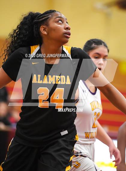 Thumbnail 2 in Alameda vs. Ukiah photogallery.
