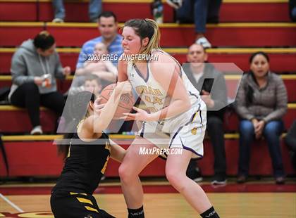 Thumbnail 1 in Alameda vs. Ukiah photogallery.