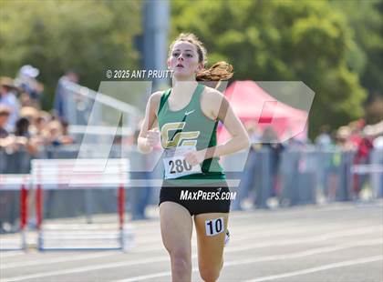 Thumbnail 1 in Bryan Bradley Viking Track Classic (800m) photogallery.