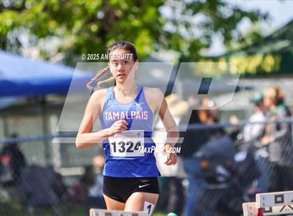 Thumbnail 1 in Bryan Bradley Viking Track Classic (800m) photogallery.
