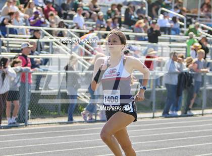 Thumbnail 1 in Bryan Bradley Viking Track Classic (800m) photogallery.