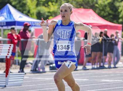 Thumbnail 1 in Bryan Bradley Viking Track Classic (800m) photogallery.