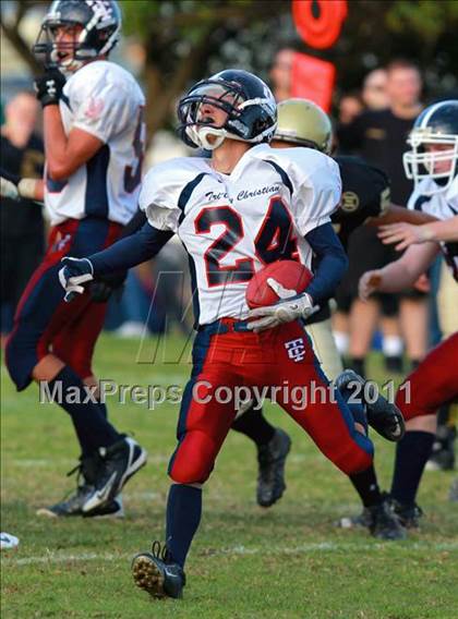 Thumbnail 1 in Tri-City Christian @ Army-Navy photogallery.