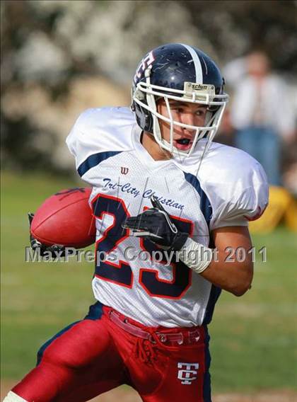 Thumbnail 2 in Tri-City Christian @ Army-Navy photogallery.