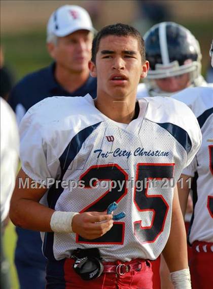 Thumbnail 2 in Tri-City Christian @ Army-Navy photogallery.