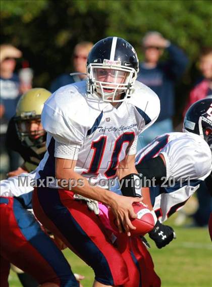 Thumbnail 3 in Tri-City Christian @ Army-Navy photogallery.