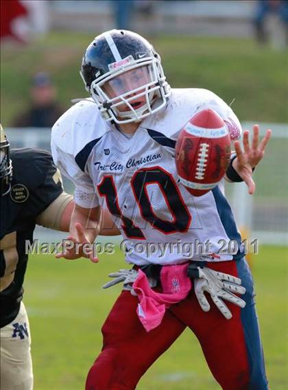 Thumbnail 1 in Tri-City Christian @ Army-Navy photogallery.