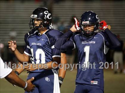 Thumbnail 1 in Horizon vs. Sierra Canyon photogallery.