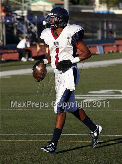 Thumbnail 2 in Horizon vs. Sierra Canyon photogallery.